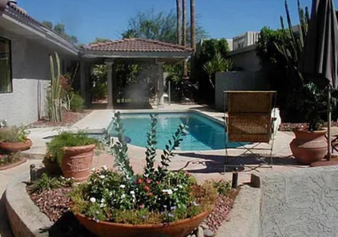 Lakefront With Pool And Wifi Scottsdale